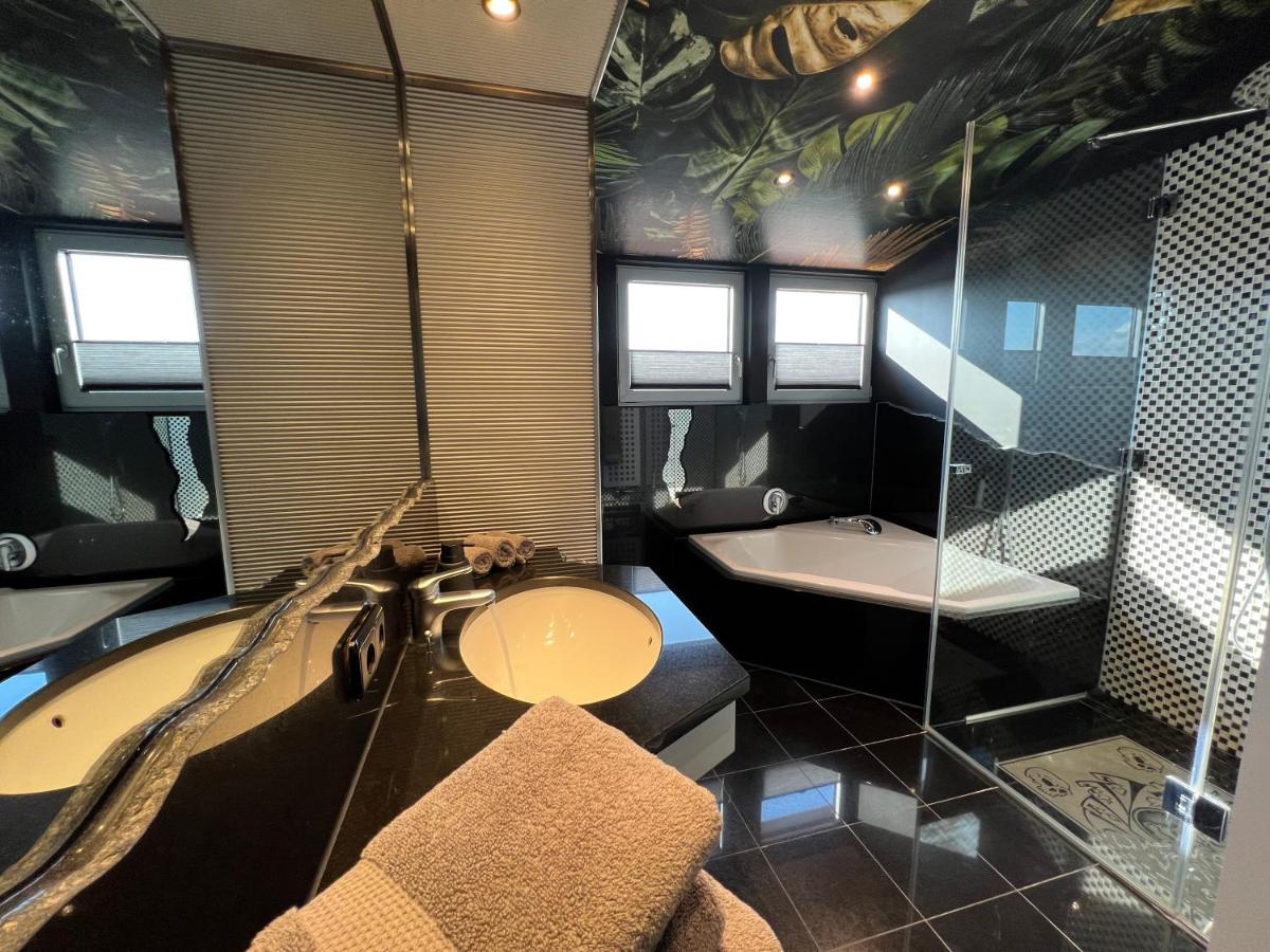 Luxus Loft Ueber Den Daechern Von Roding Esterno foto
